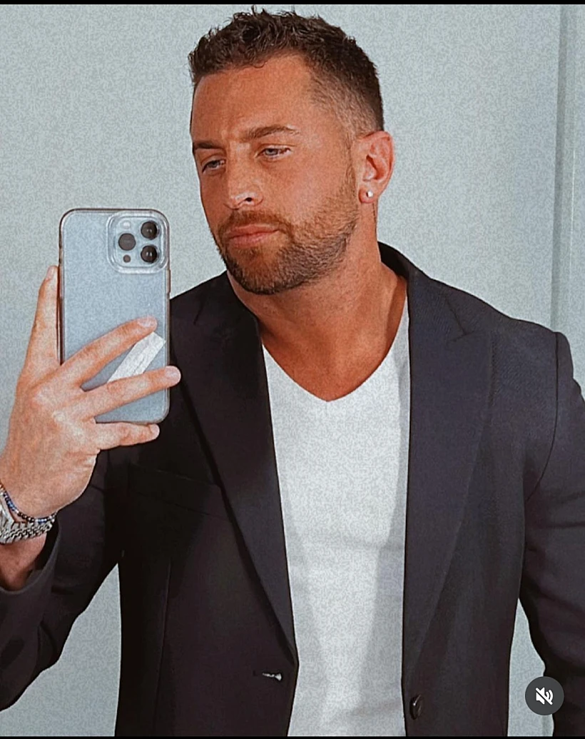 אייזק, האקס של בר כהן