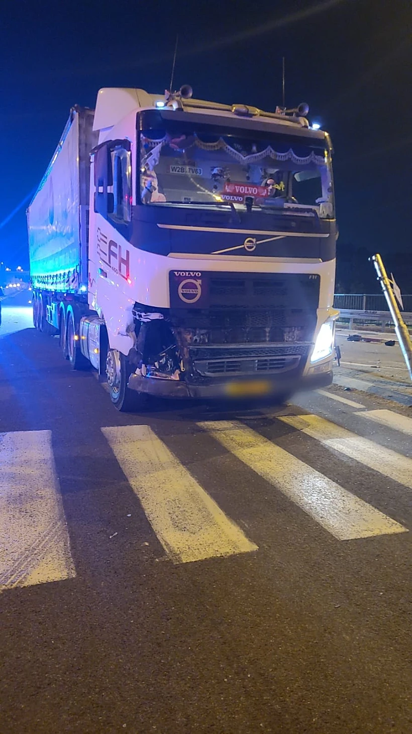 המשאית של הנהג הפוגע