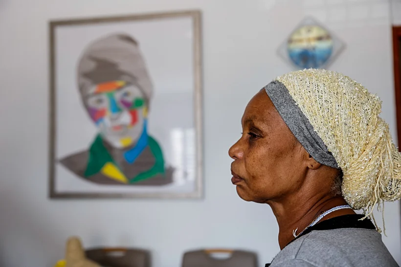 אמו של אברה מנגיסטו