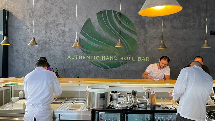 הנד רול, אוטורו, סושי