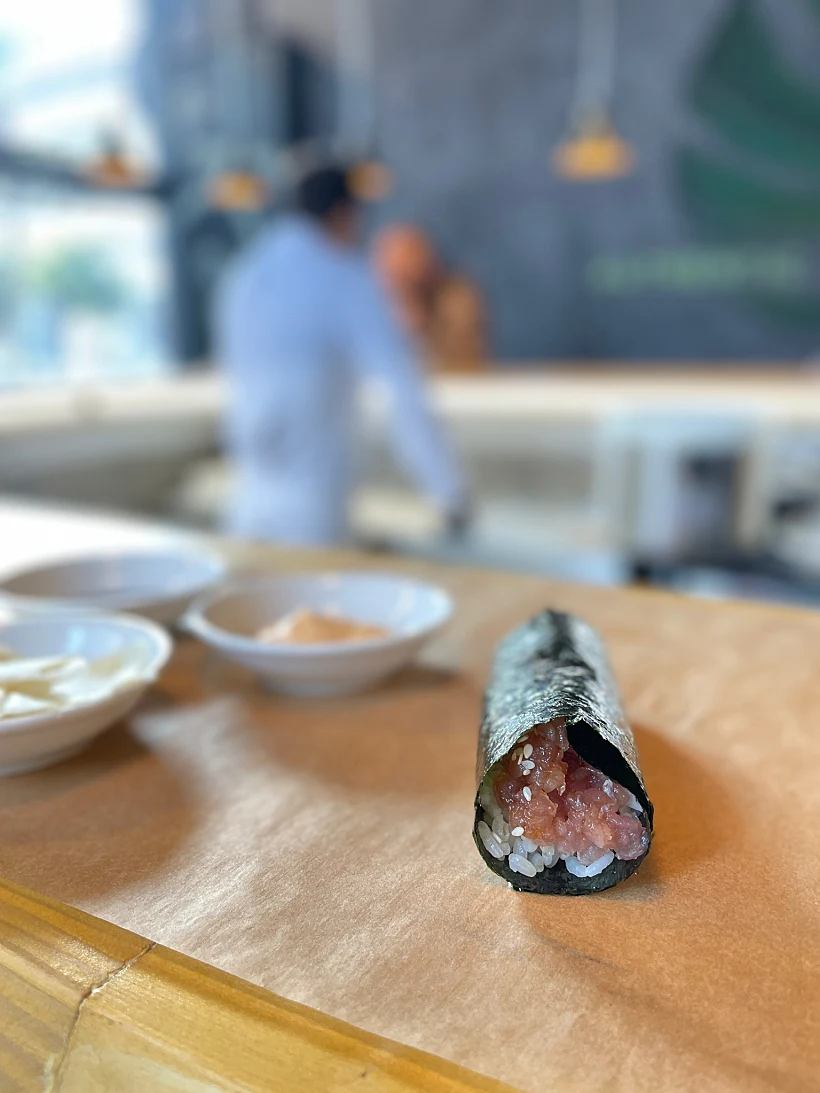 הנד רול, אוטורו, סושי