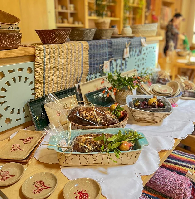 בית הקפה והגלריה של קמ''ה בהרדוף