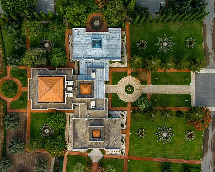 הגנים הבהאים בעכו