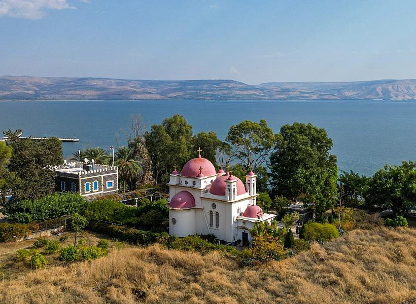 מנזר 12 השליחים בכפר נחום