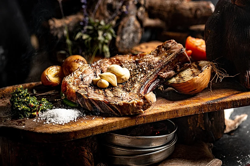 נתח פריים ריב אנטריקוט על העצם בבית הצייד