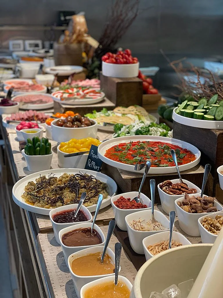 משייה, בראנץ'