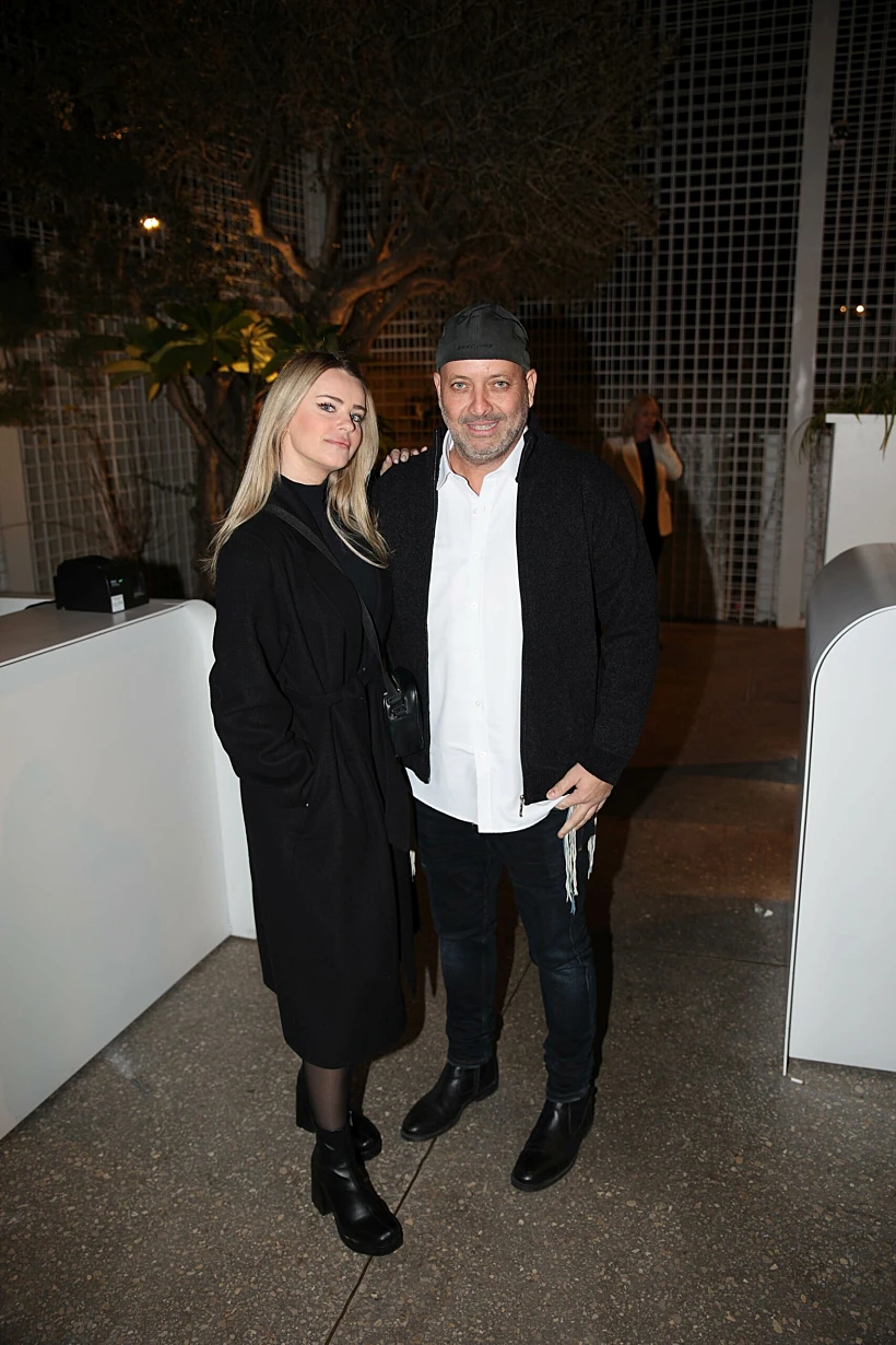 ניר רגב ובת הזוג לודה