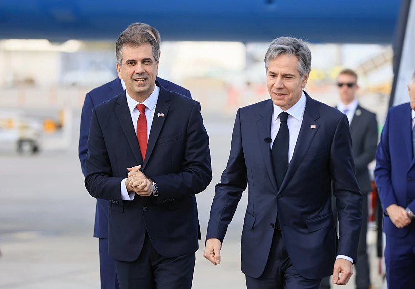 שר החוץ אלי כהן מקבל בנתב''ג את פניו של מזכיר המדינה אנתוני בלינקן