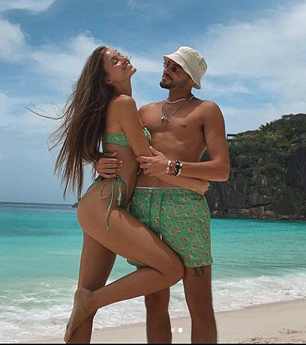 אנה זק, רועי סנדלר