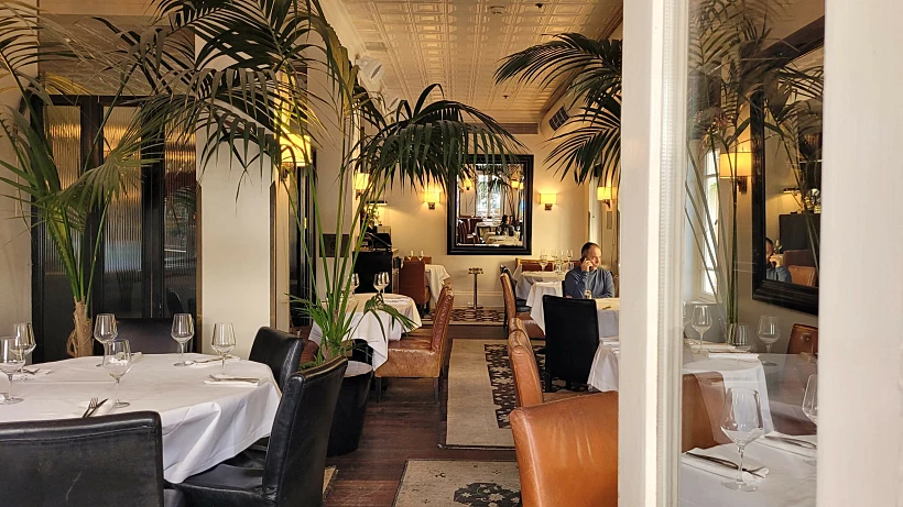 הוטל מונטיפיורי תל אביב