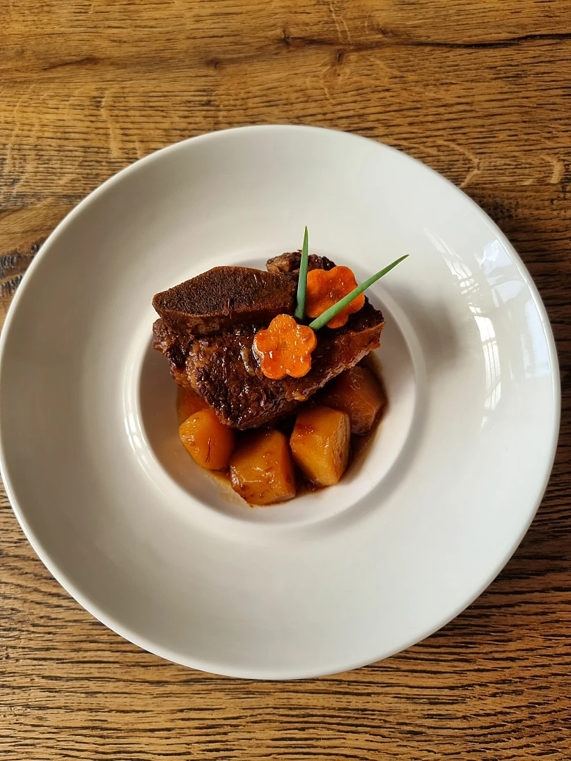 Begopa - ארוחות קוריאניות, קים טג'ין