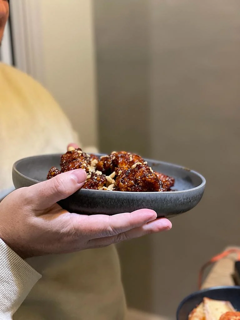 Begopa - ארוחות קוריאניות, קים טג'ין