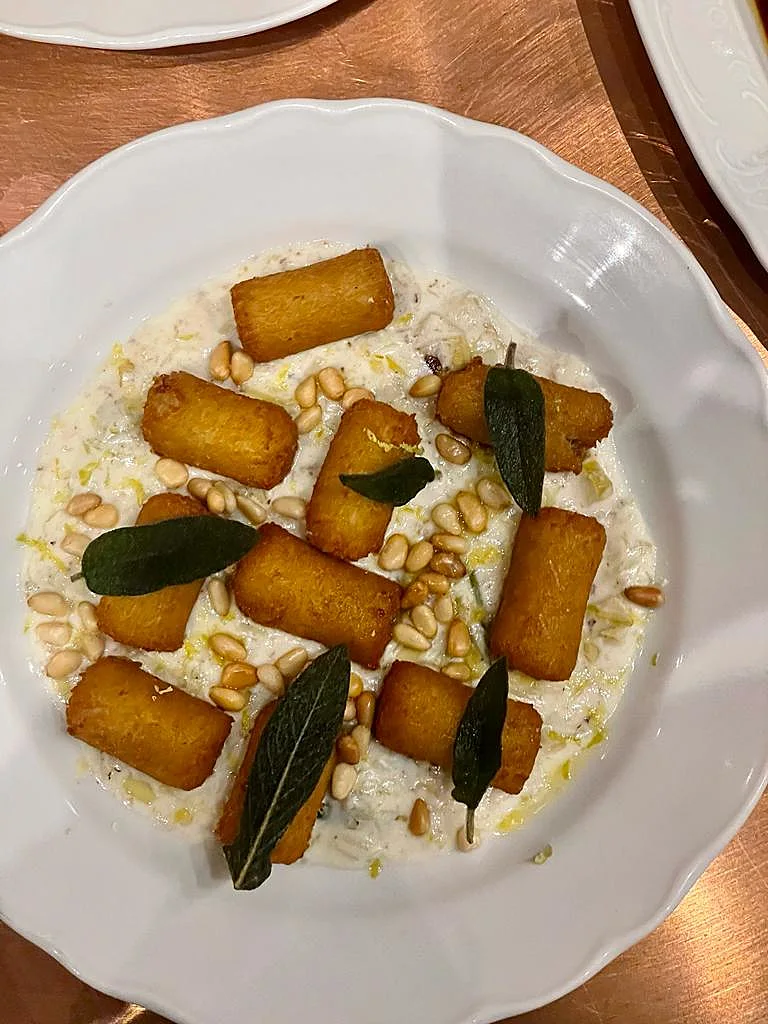 מסעדת נאיפה, ניוקי