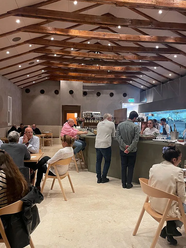 מסעדת נאיפה