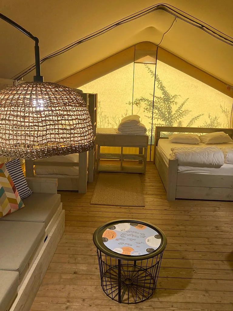 גלמפינג לילה להיות וטבע