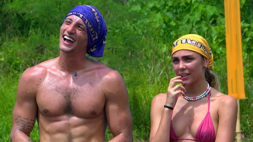 צהוב מול סגול - איך בוחרים את הצבעים של השבטים?