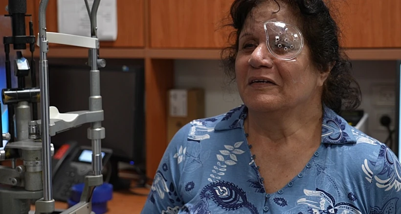 ציונה זלצברג, אחת המטופלים שבעיניהם הושתלו הקרניות של הלל ויגל יניב