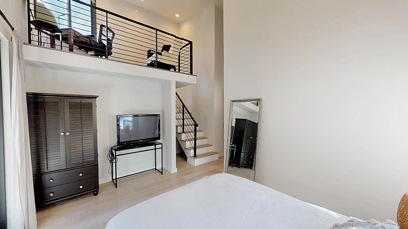 וילה פרטית בארהב - מחיצות פנימיות מגבס