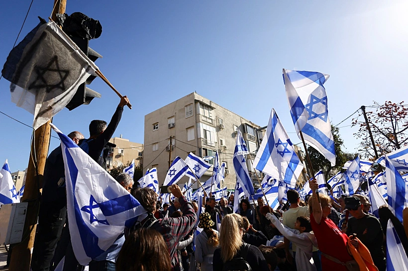 מפגינים בתל אביב