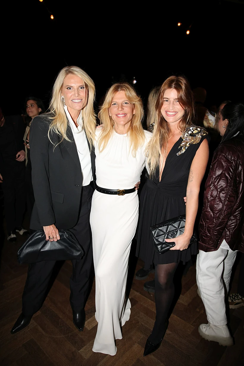 שי מיקה, סנדרה רינגלר, שלי גפני