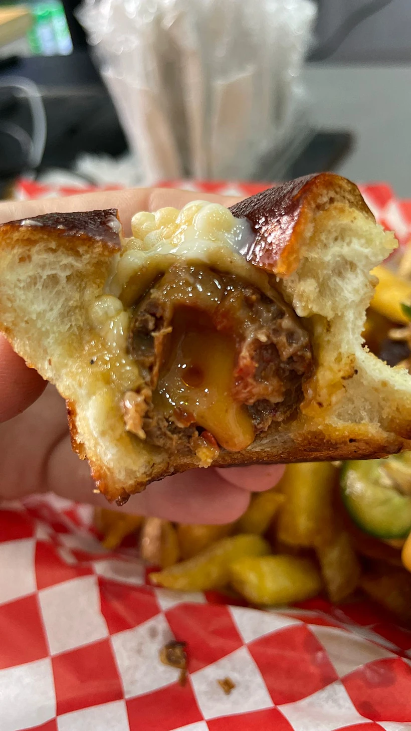 אורבן דוג, נקניקייה