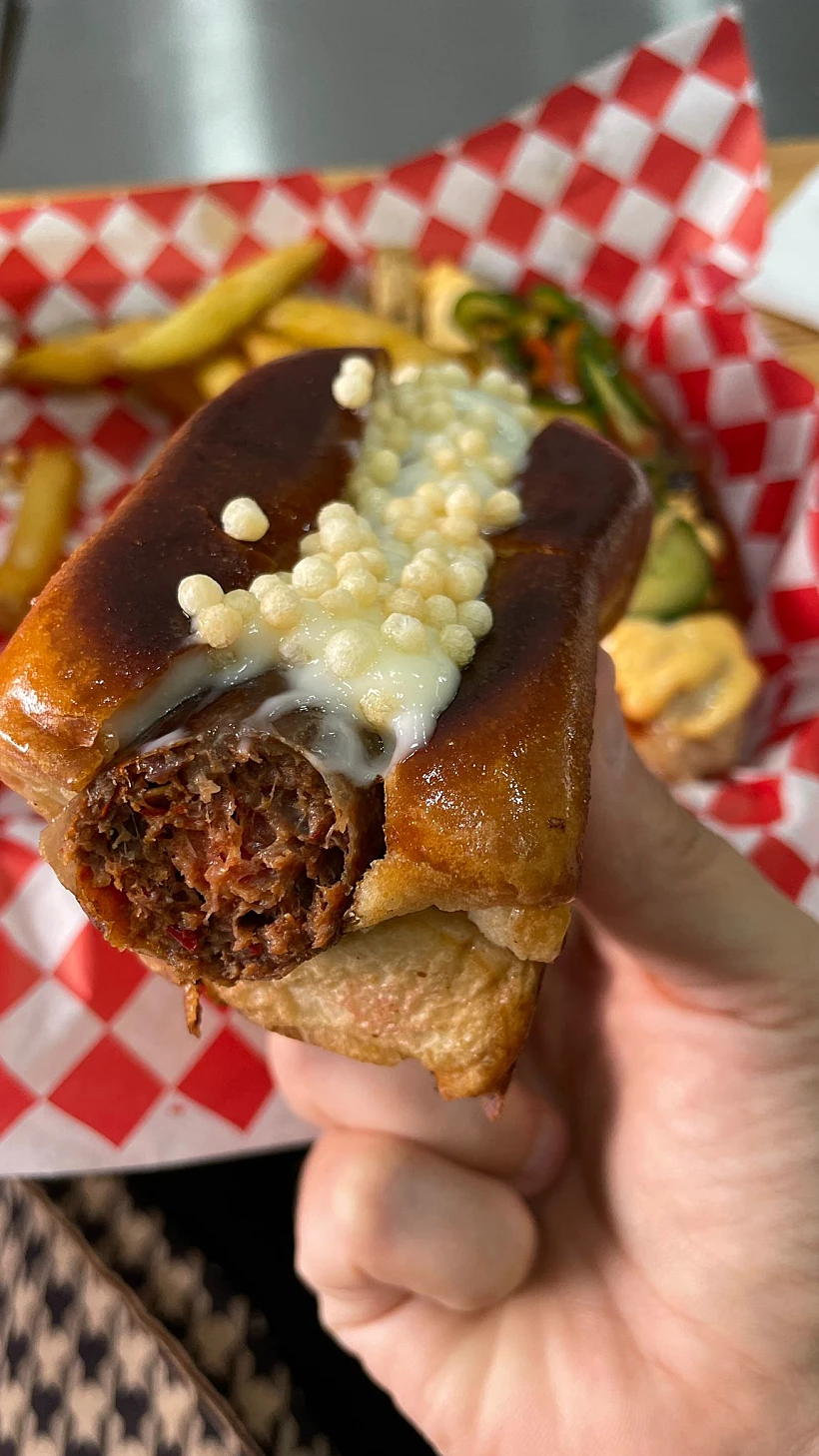 אורבן דוג, נקניקייה