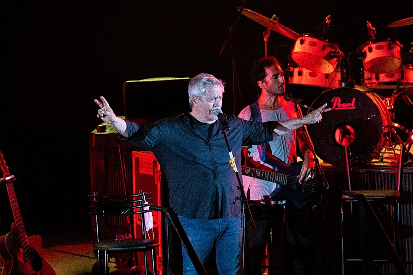 שלמה ארצי בהופעה