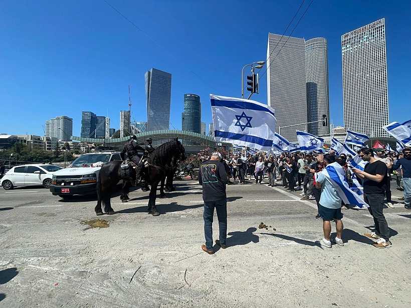 החסימות במחלף השלום