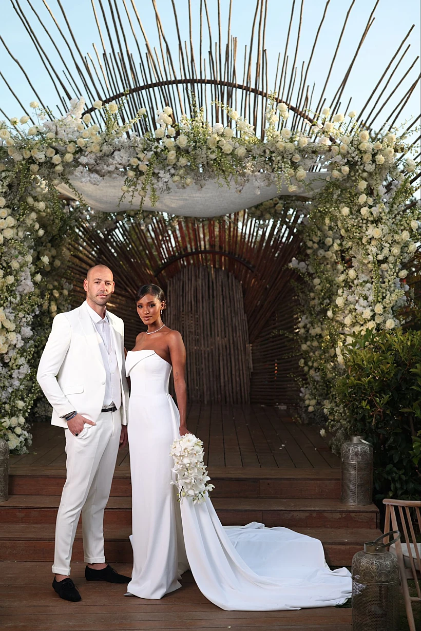 טיטי איינאו, צחי פרנקל