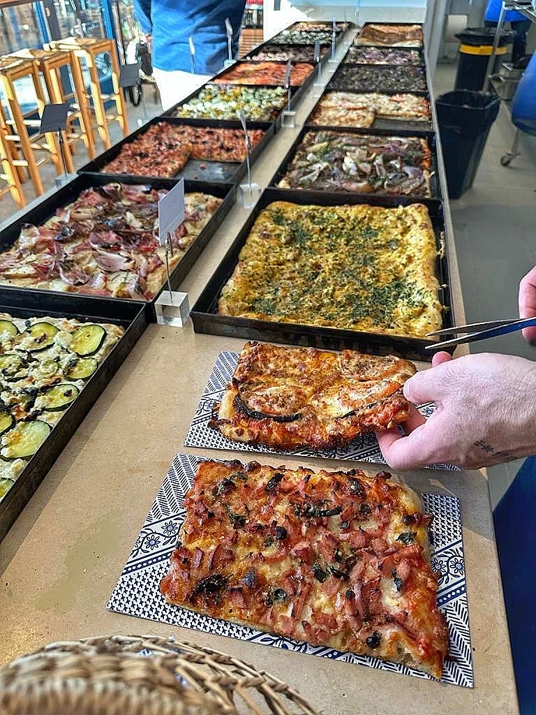 Greek Pizza, פיצה יוונית