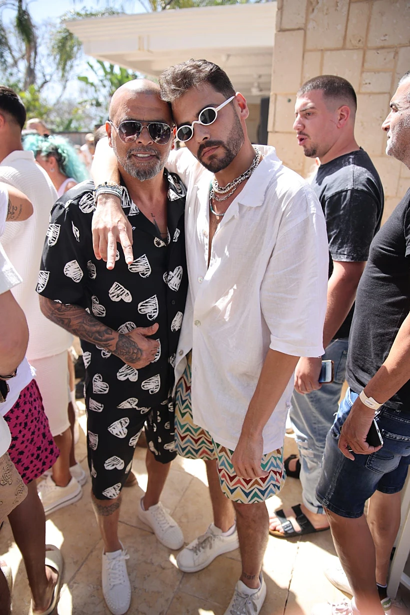 רועי סנדלר, אייל גולן