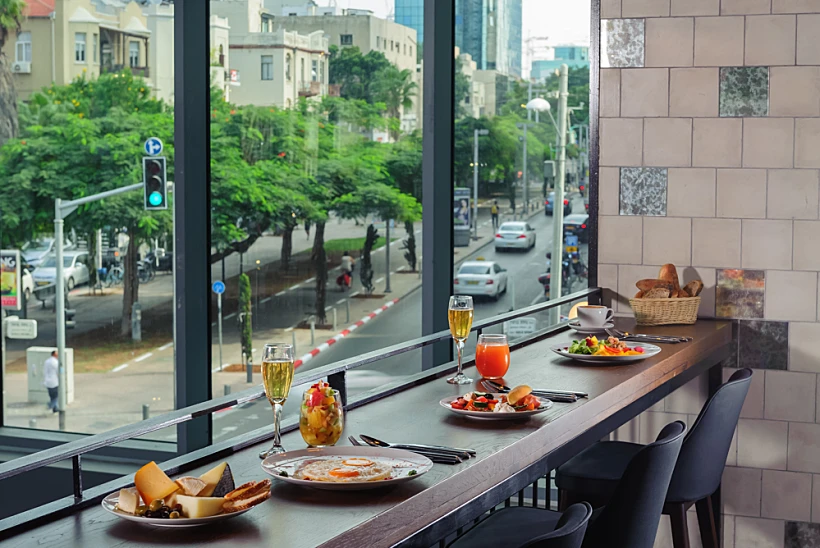 Rotcshid 22 Breakfast