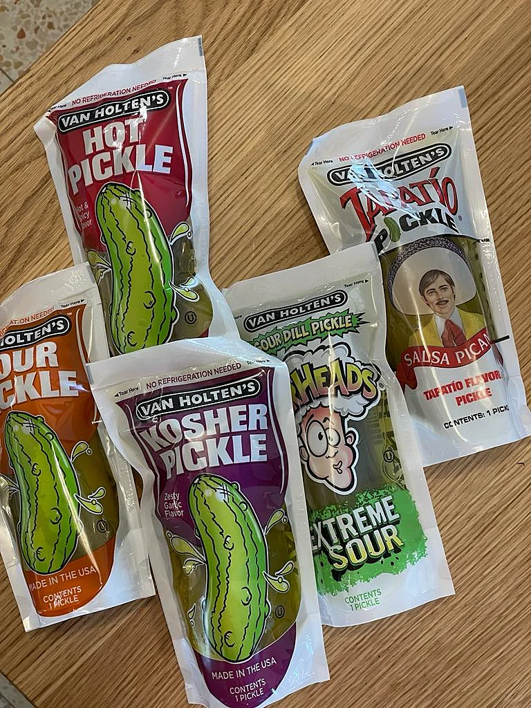 מלפפון חמוץ של van holten's pickles