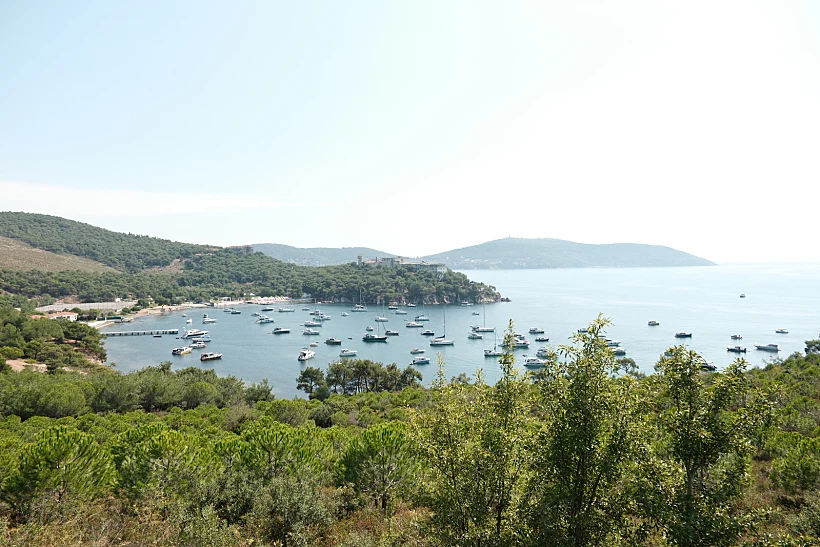 איי הנסיכים בטורקיה Heybeliada Am Liman 001