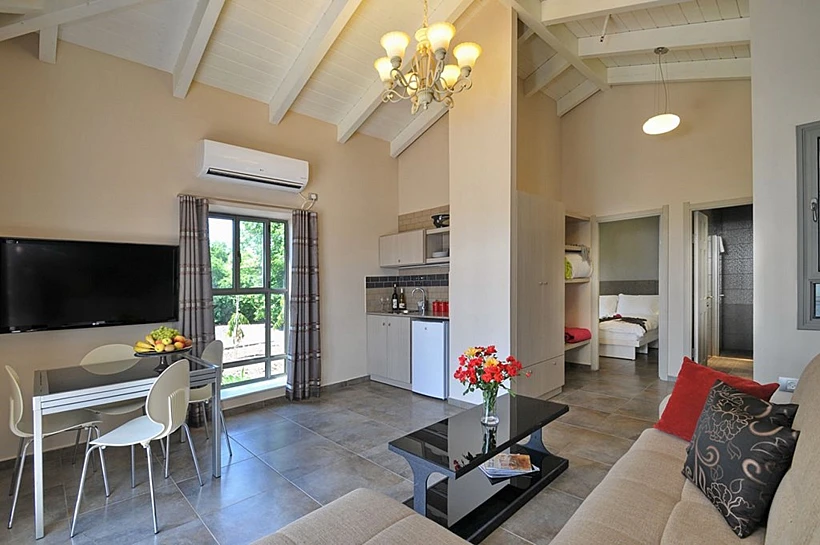 אתנחתא באפיק