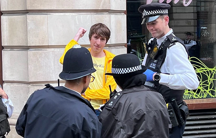 הפעיל שנעצר