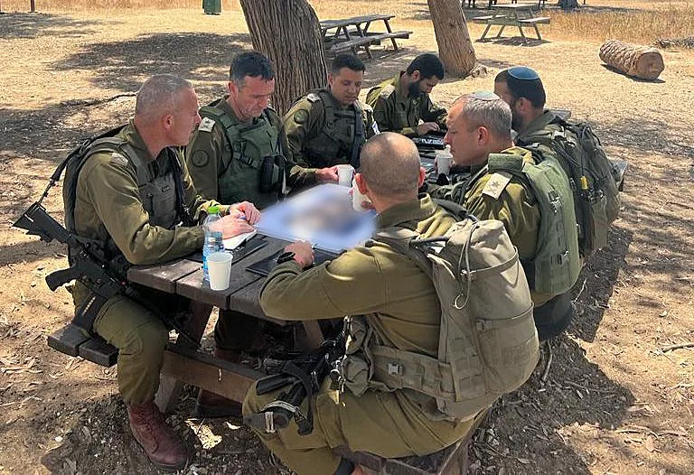הרמטכ''ל הרצי הלוי בהערכת מצב באוגדת עזה