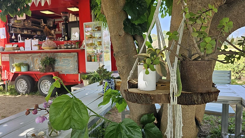 עגלת הקפה לוקה