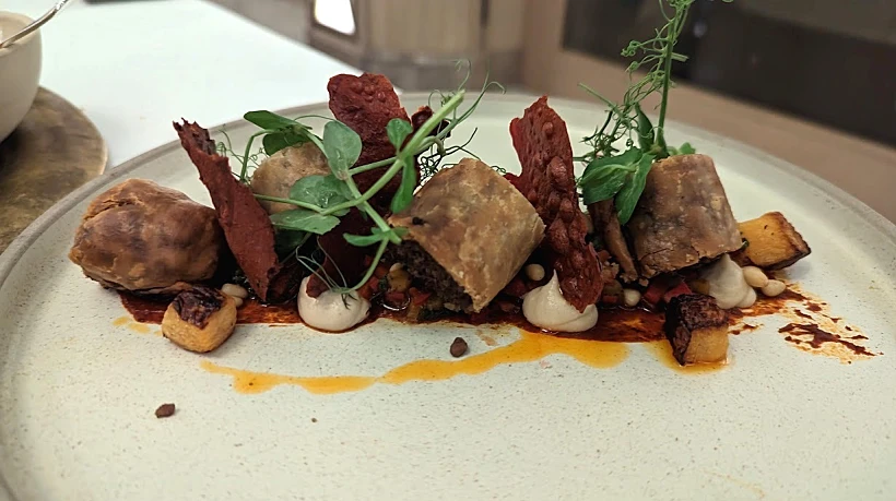 מסעדת פאלאס במלון וולדורף אסטוריה