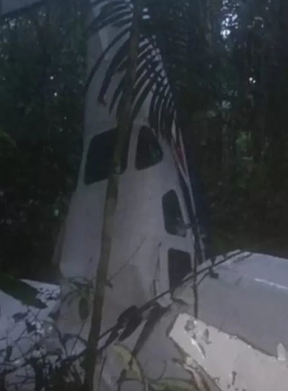 חלקי המטוס שהתרסק