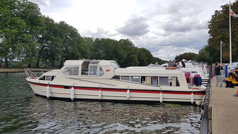 שייט תעלות באנגליה