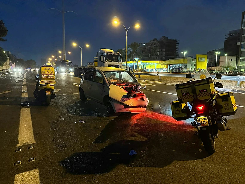 זירת התאונה בכביש 4