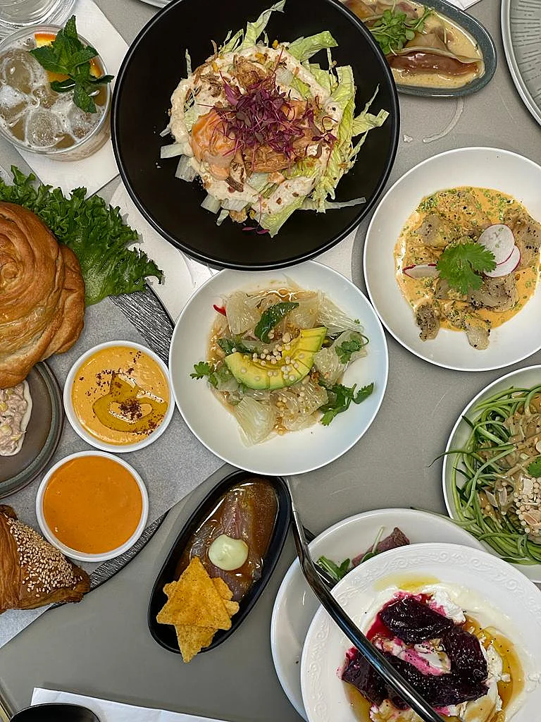 בראנץ' בפופ אנד פופ