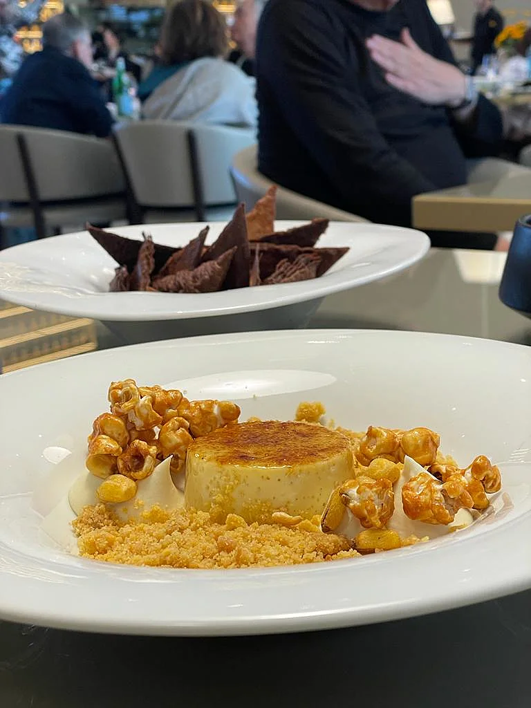 . בראנץ' בפופ אנד פופ, קרם ברולה תירס