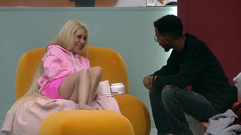 האח הגדול - עונה 5, אברהם אקלום, סתיו קצין