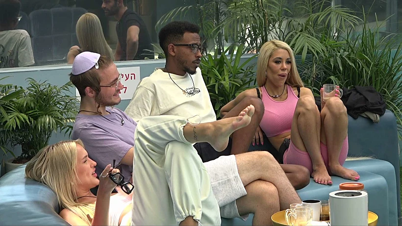 האח הגדול עונה 5, סתיו קצין, אברהם אקלום, יענקי גולדהבר, ניקול אורי בוטביניק