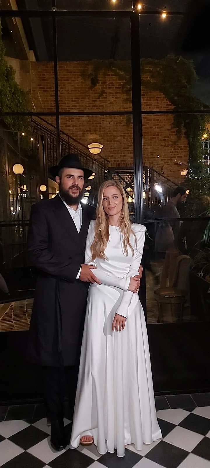 אסף הרץ ואשתו הטרייה