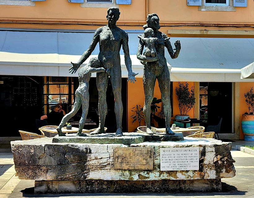 אנדרטת השואה, קורפו העתיקה