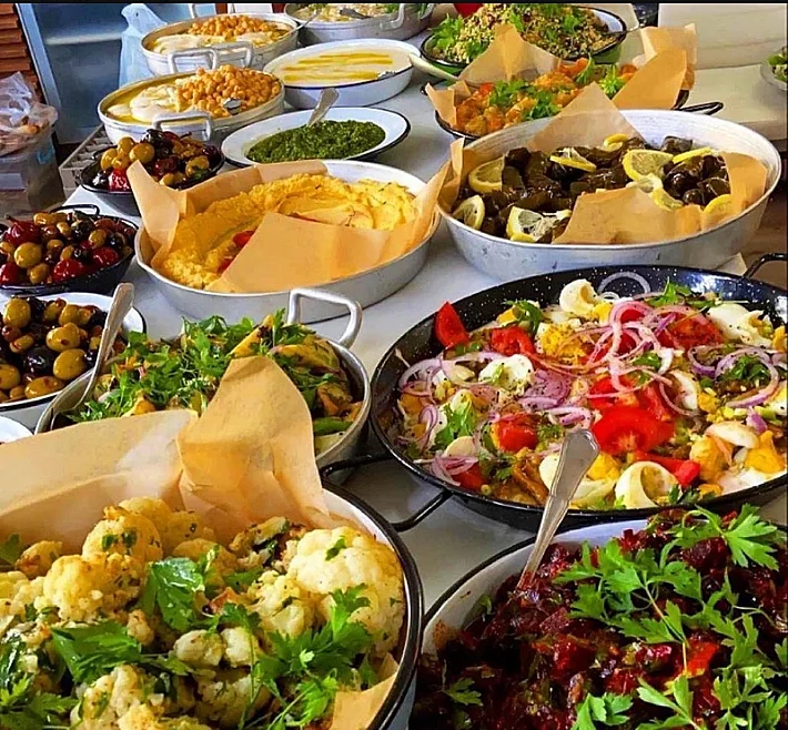 קייטרינג שוק יווני