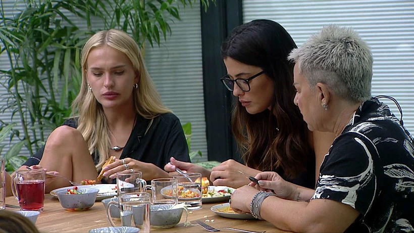 לרה גל וניקול האח הגדול עונה 5